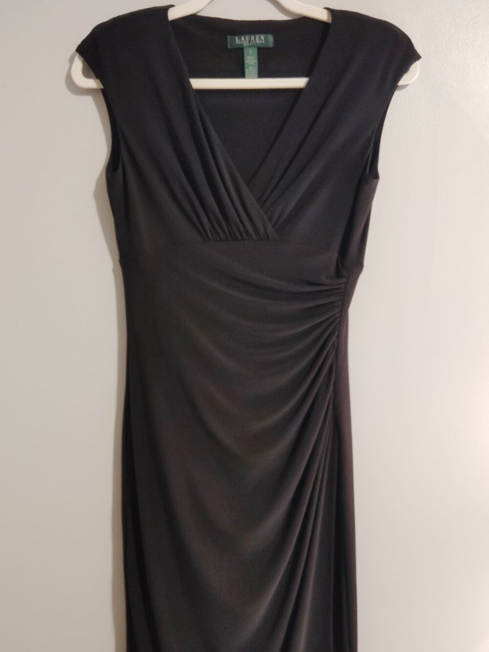 Lauren Ralph Lauren Surplice Neck Ruched Sleeveless Dress Size 2 Black Stretch